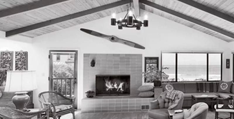 Trước cải tạo, phòng khách có diện tích khá rộng nhưng cách bố trí nội thất không hợp lý khiến căn phòng kém tinh tế và có vẻ chật chội. ý tưởng cải tạo phòng khách